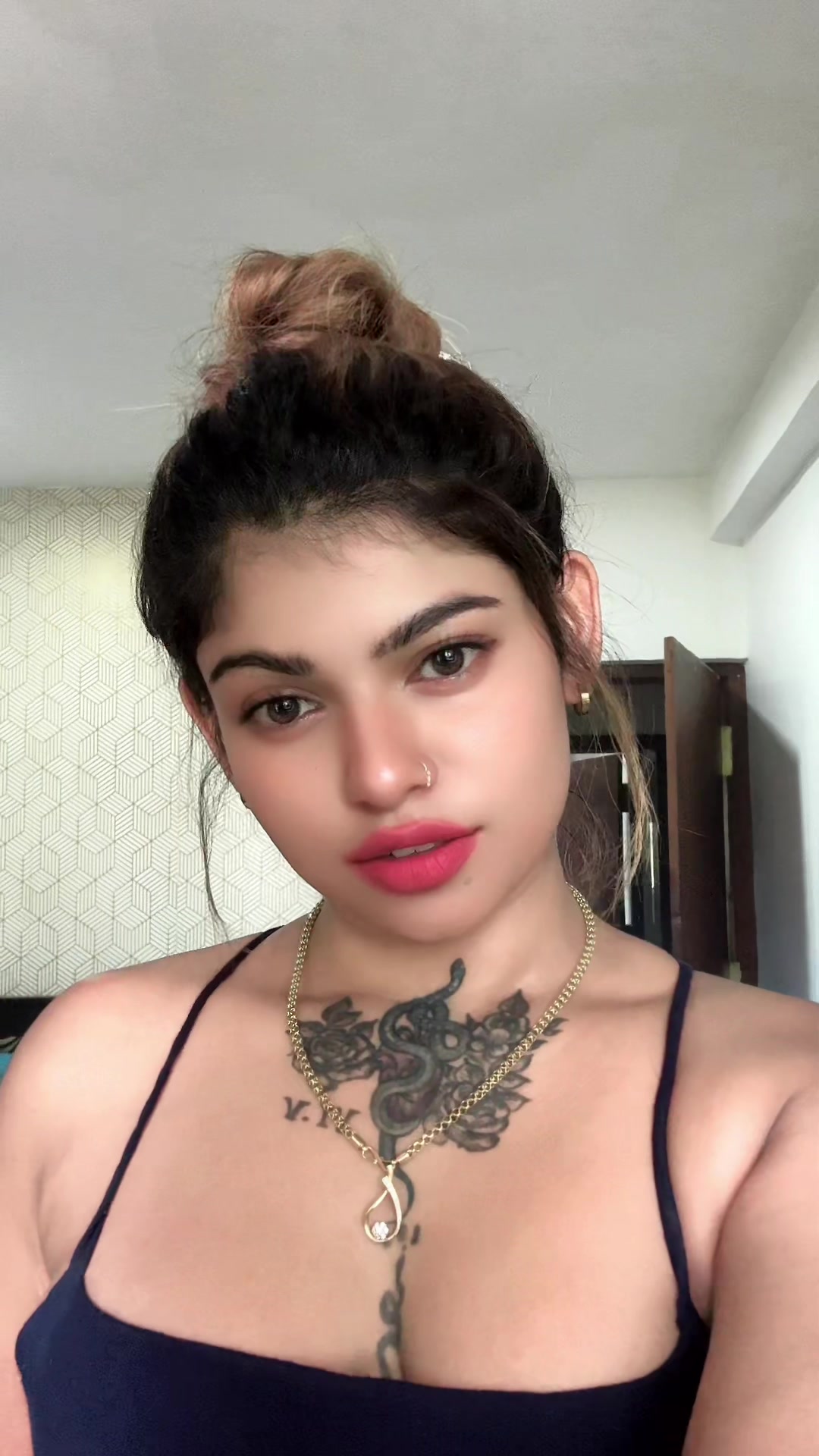 @tharuqeen🫧🦄🎀💗🪼🪭🌈🫧🍄✨