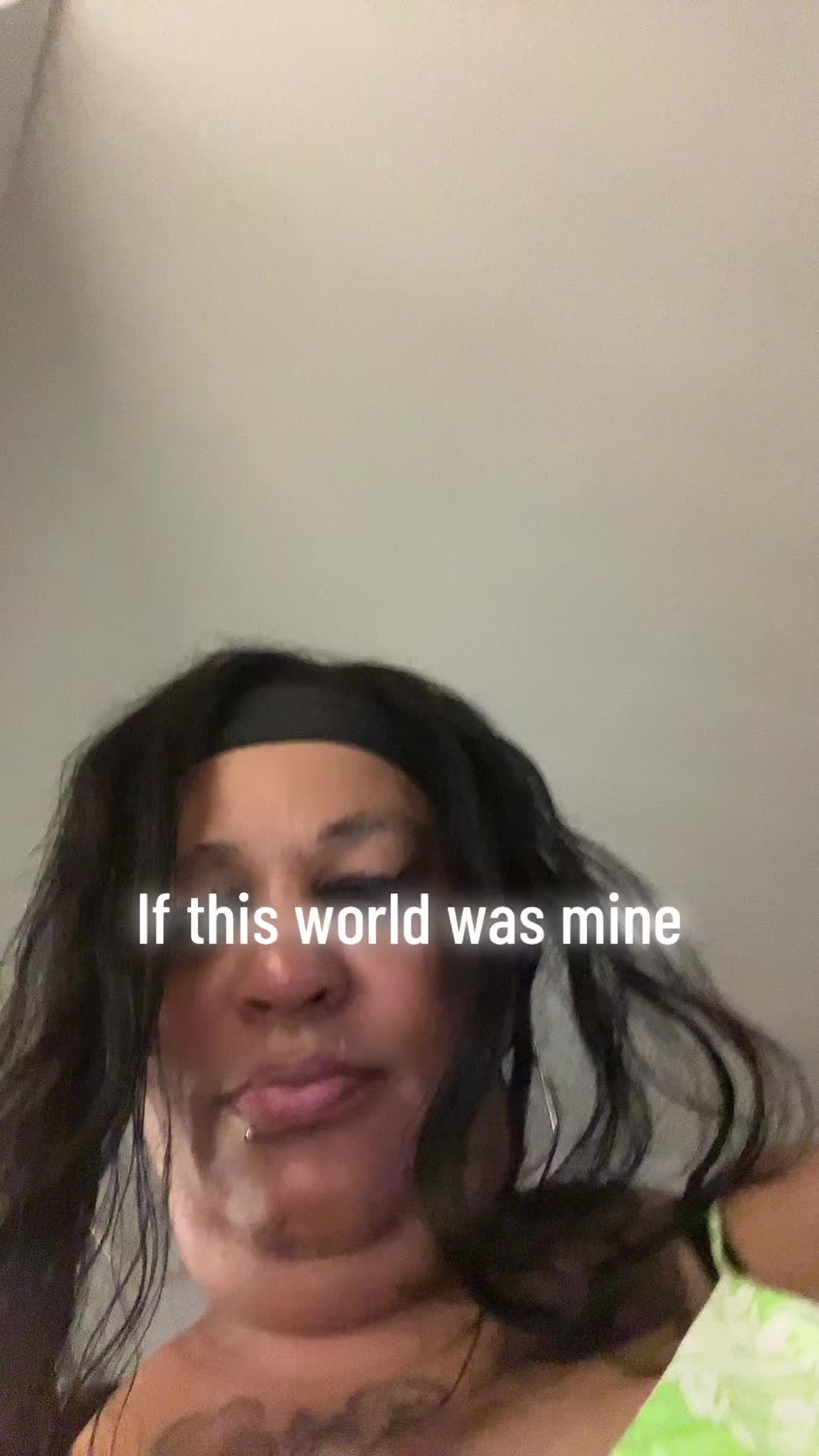 @Lizz