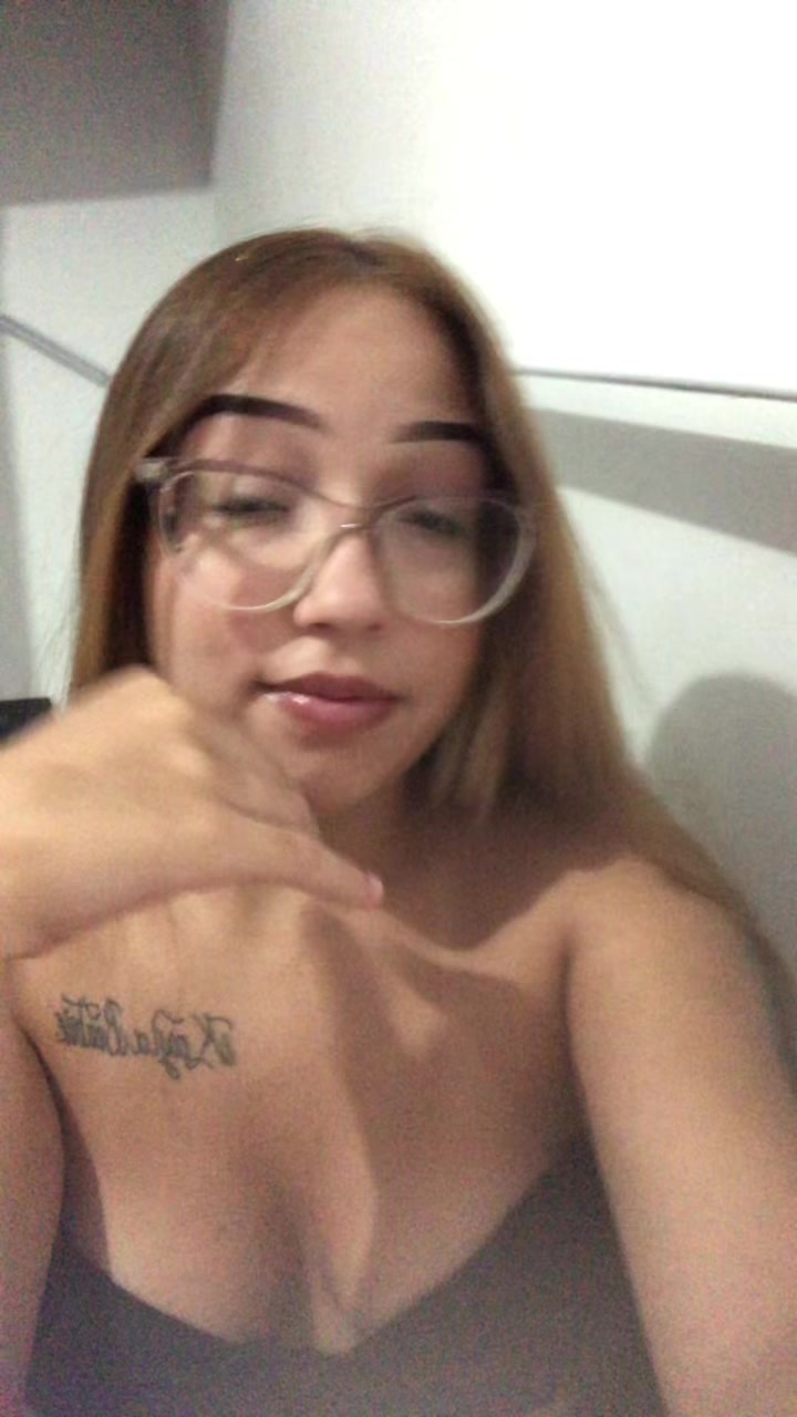 @Larissa Ferreira