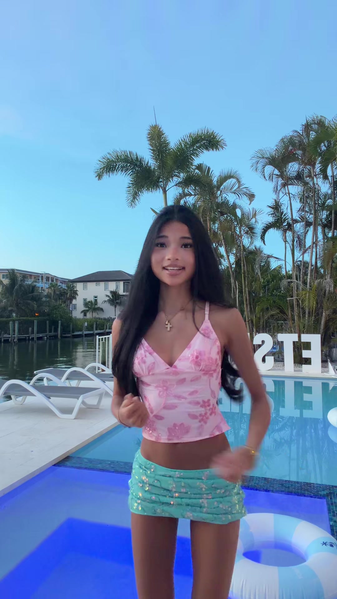 @alyssaavlogs