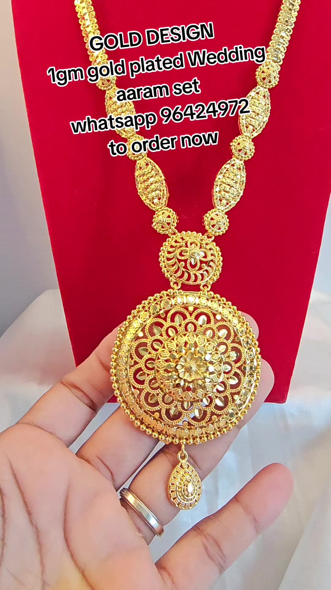 @NishaCollections.sg