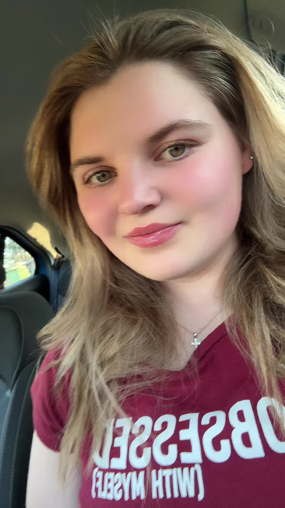 @Mackayla