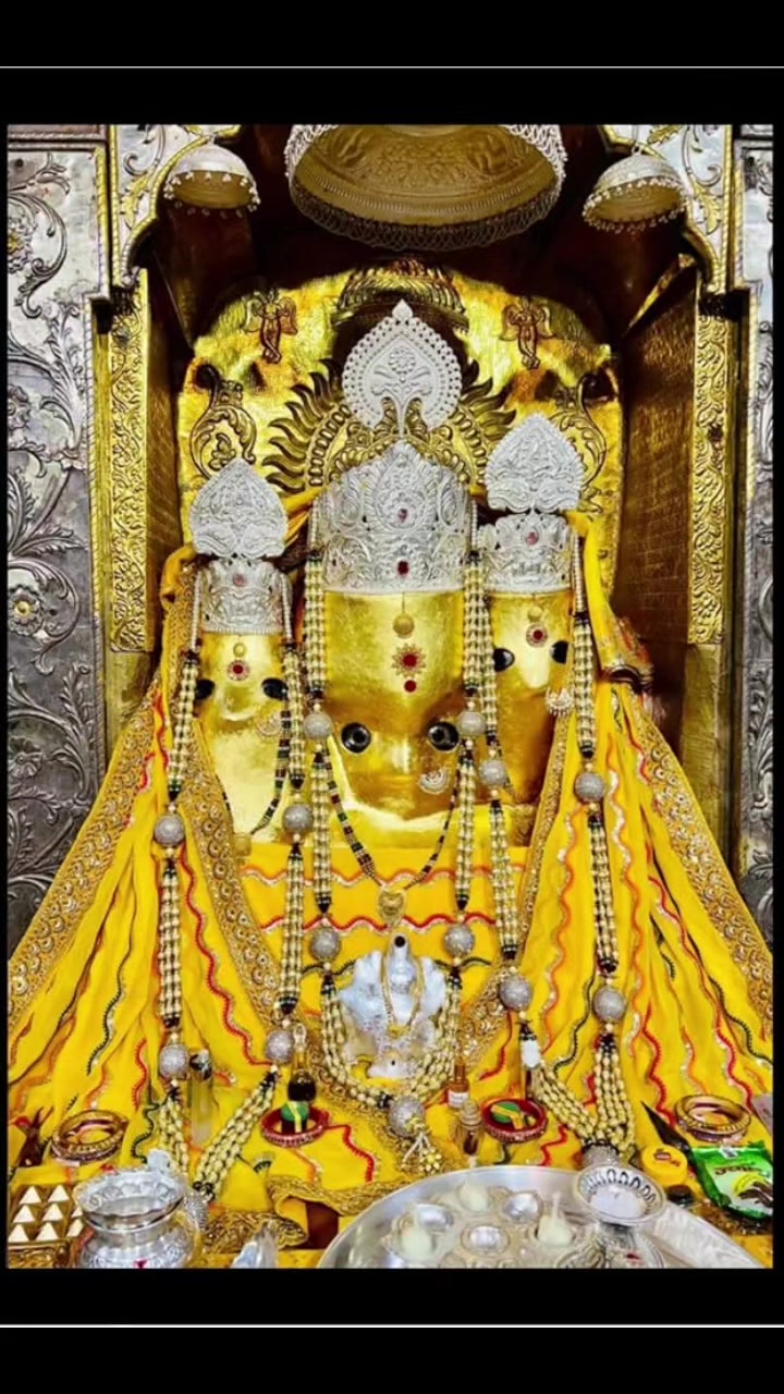 @Prisha🧿