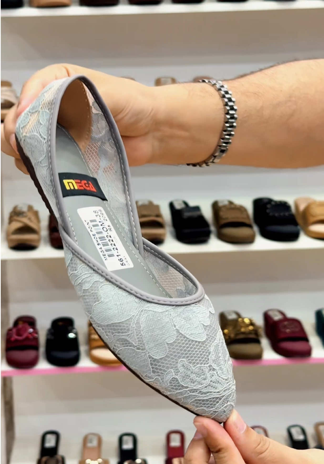 @Mega Shoes point Chakwal