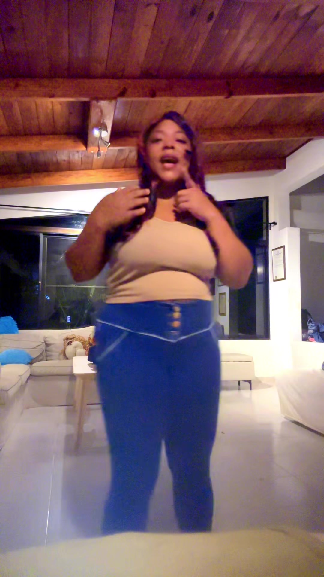 @Roxanna
