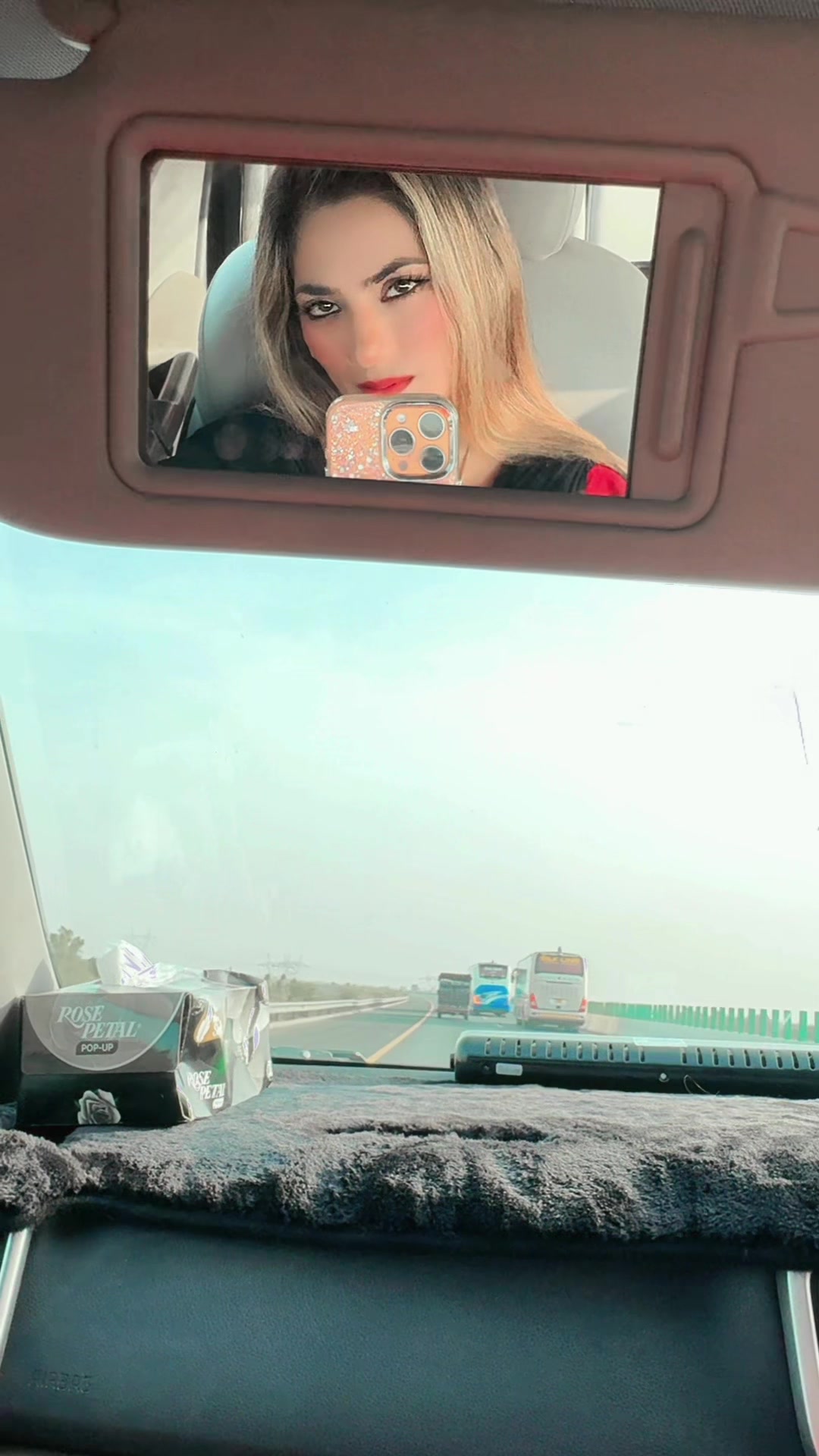 @bushramarviofficial