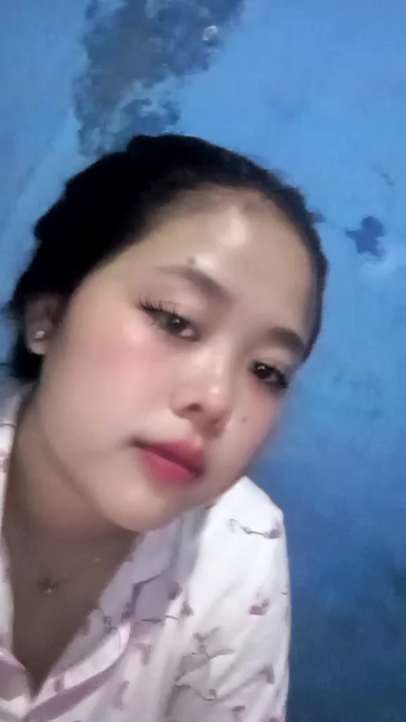 @apriliyaa0802
