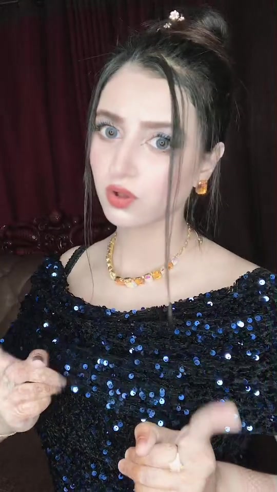 @afra anikaa ❤️