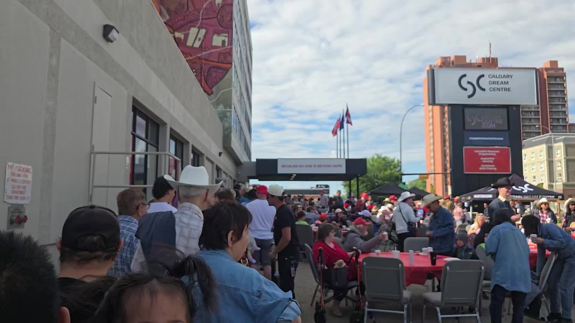 @Yyc Sights and Sound