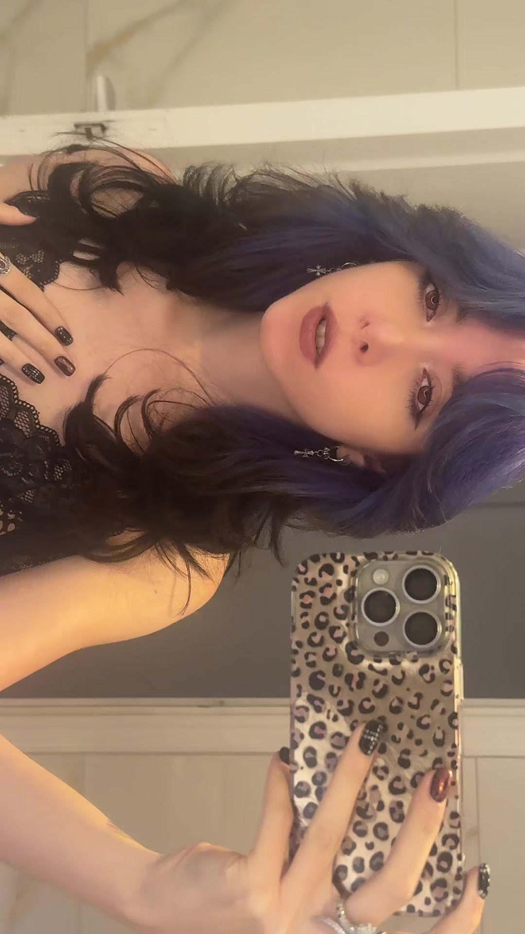 @mik