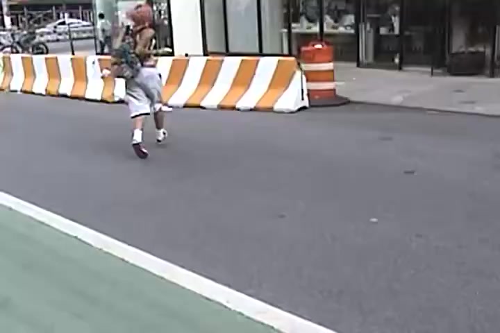 @tri