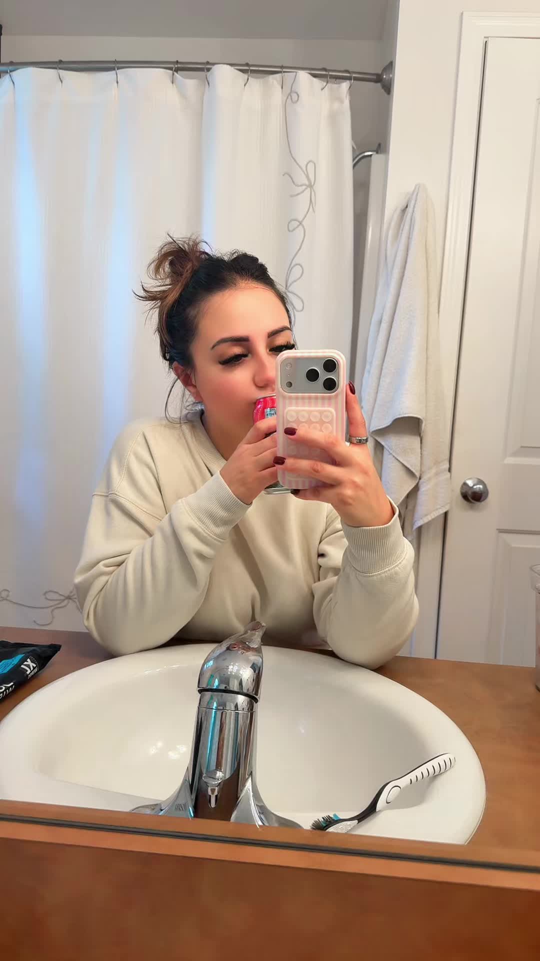 @SparklingDee✨