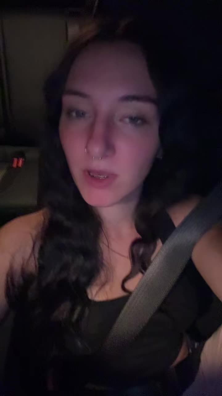 @Layna