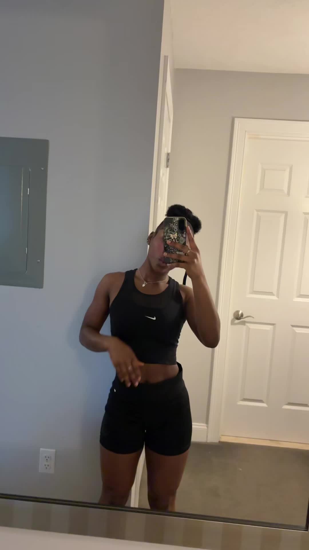 @Jaslyn