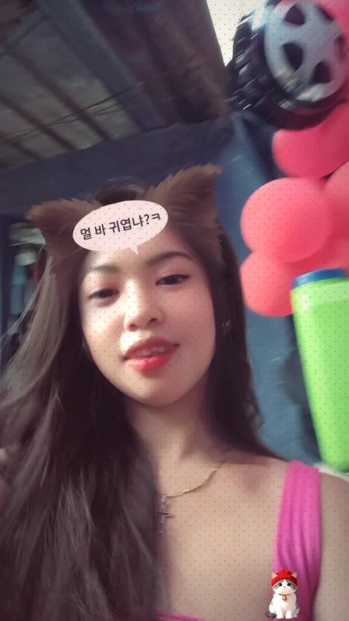 @M.