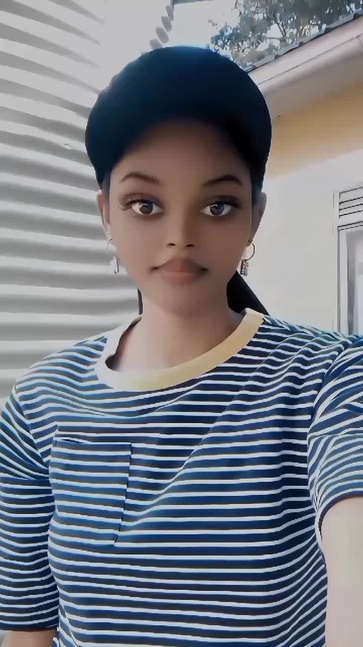 @Aisha 🦋🤎