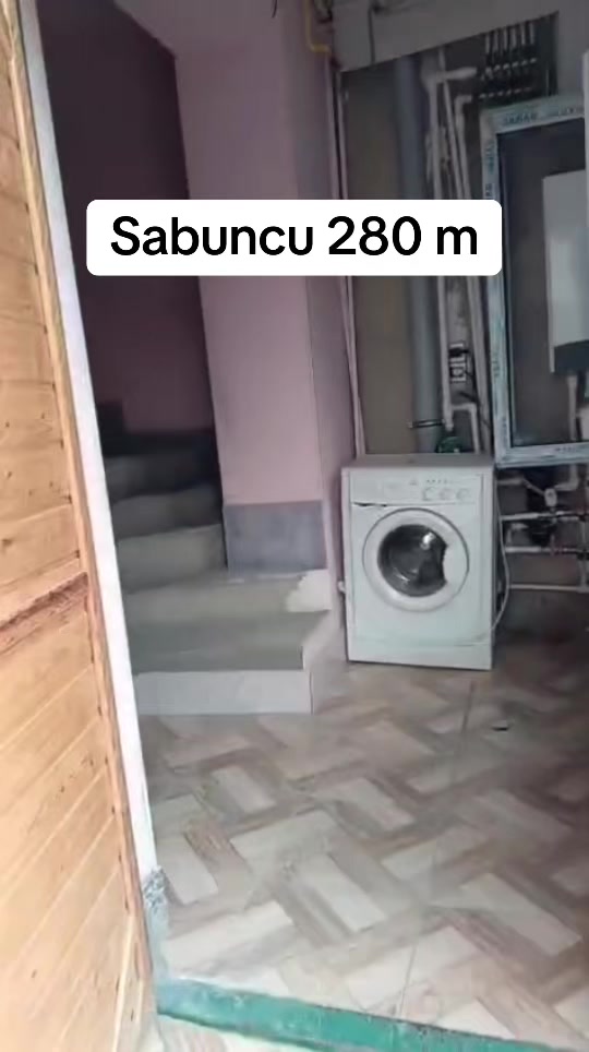 @Emlakci_ Xanım