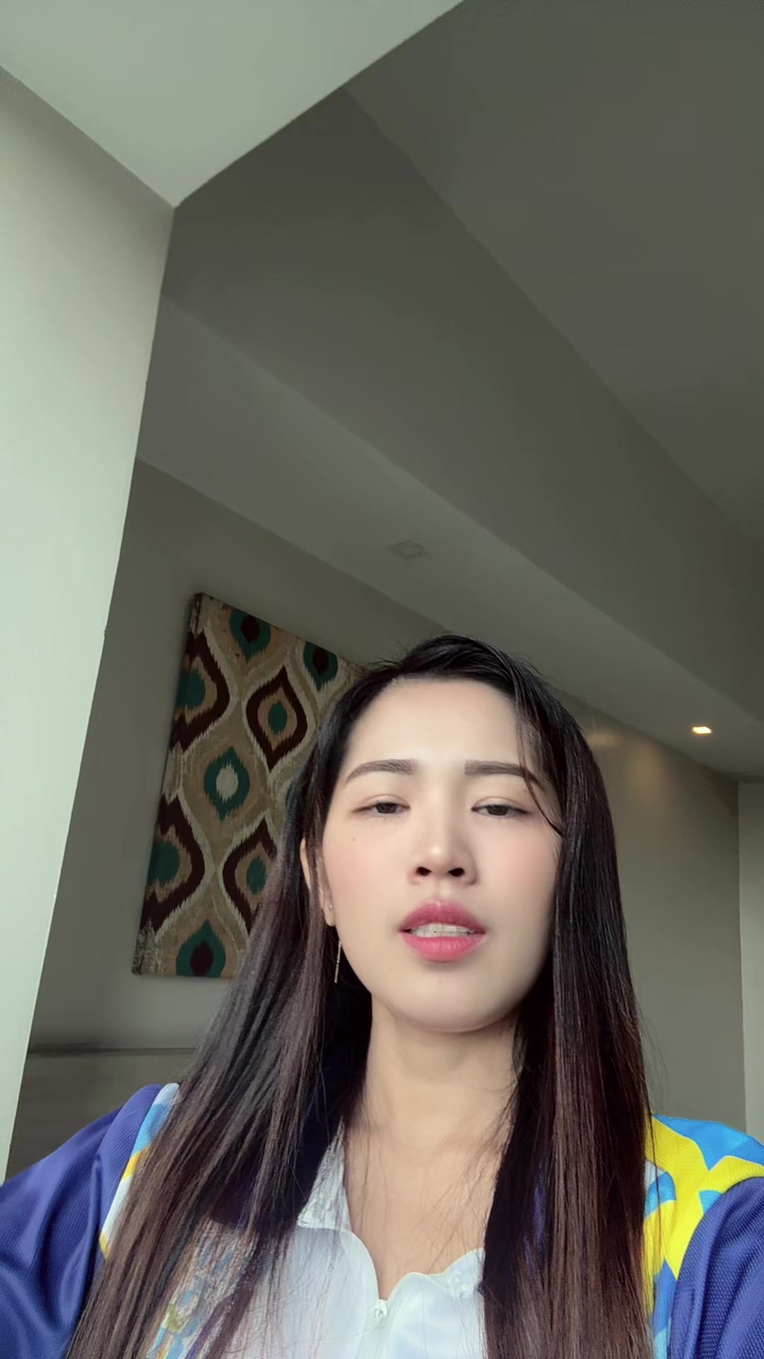 @Momai