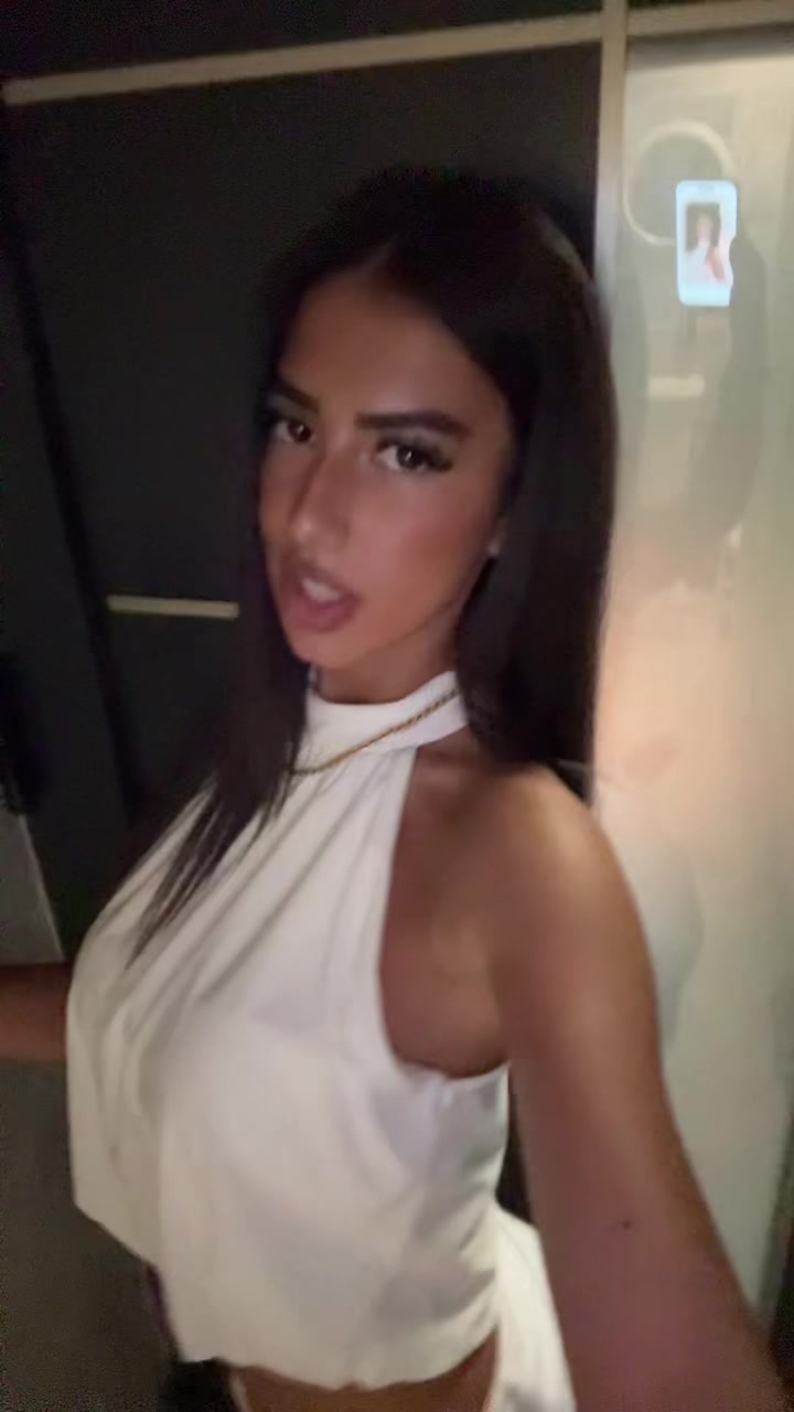@𝐧