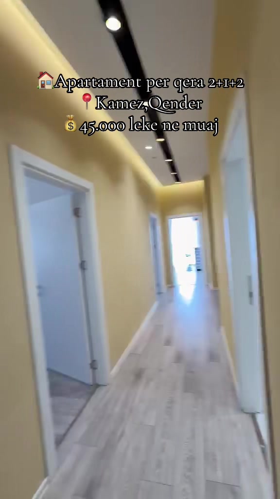 @Real estate agent Gerti