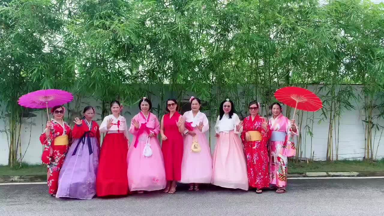 @Hoàng Thùy Yoga💯