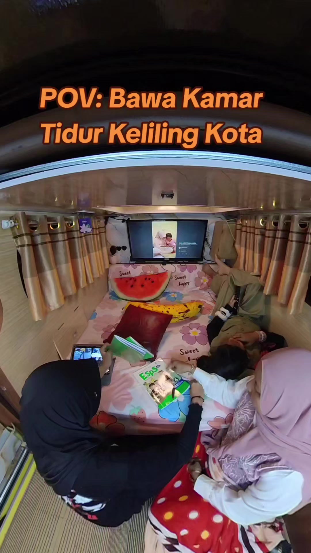@family homestay campervan