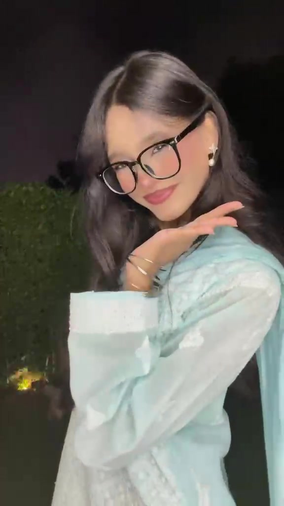 @️