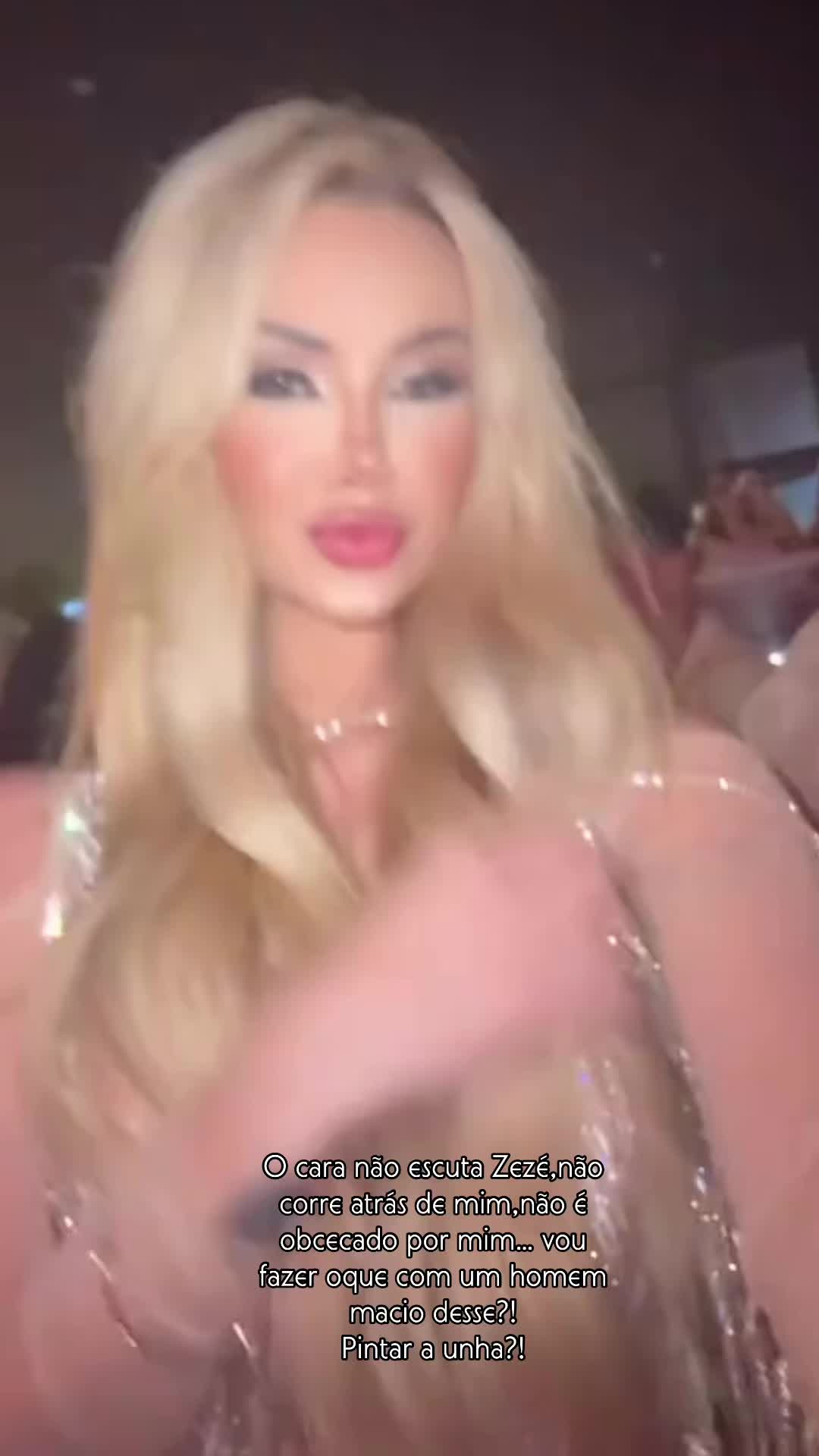 @CamilaRocha