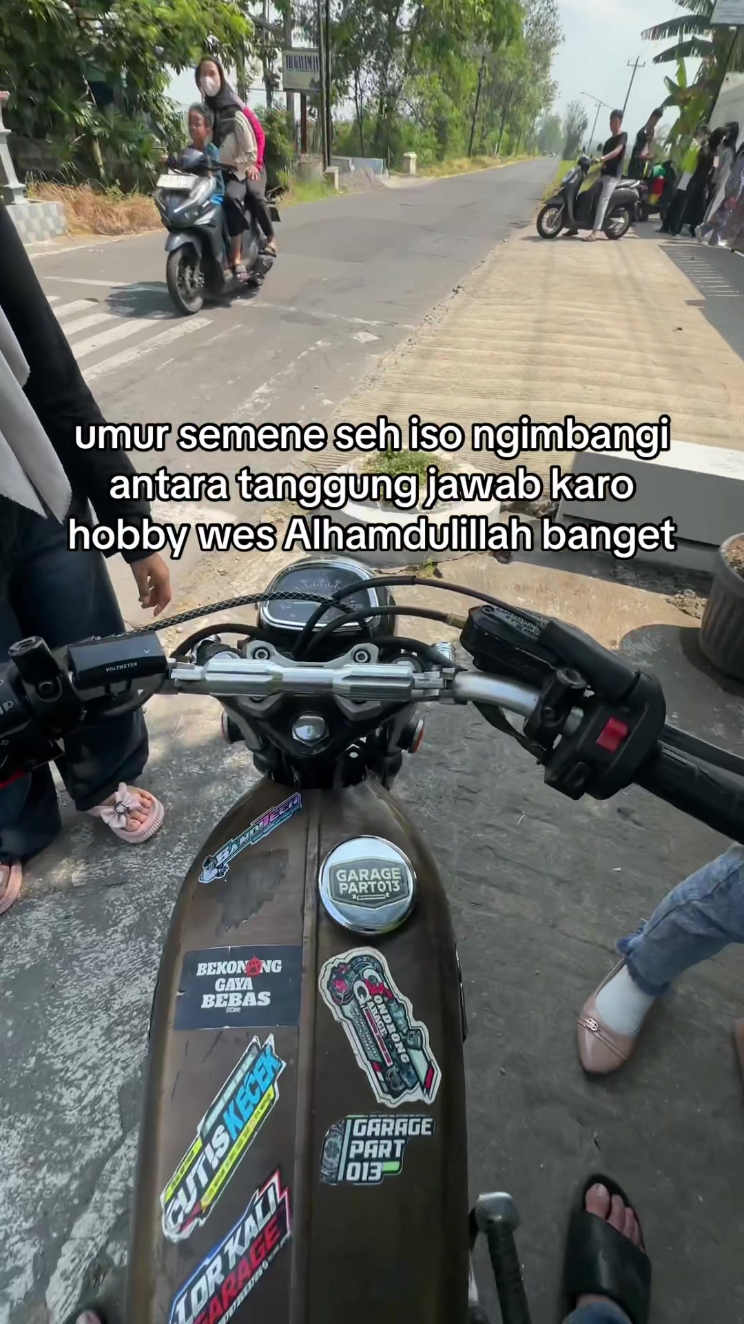 @Dewo