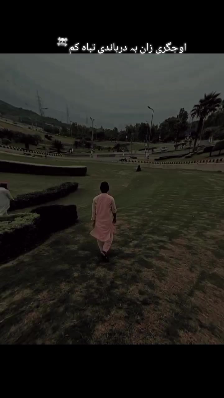 @࿐ &sup3;⁰&sup2;