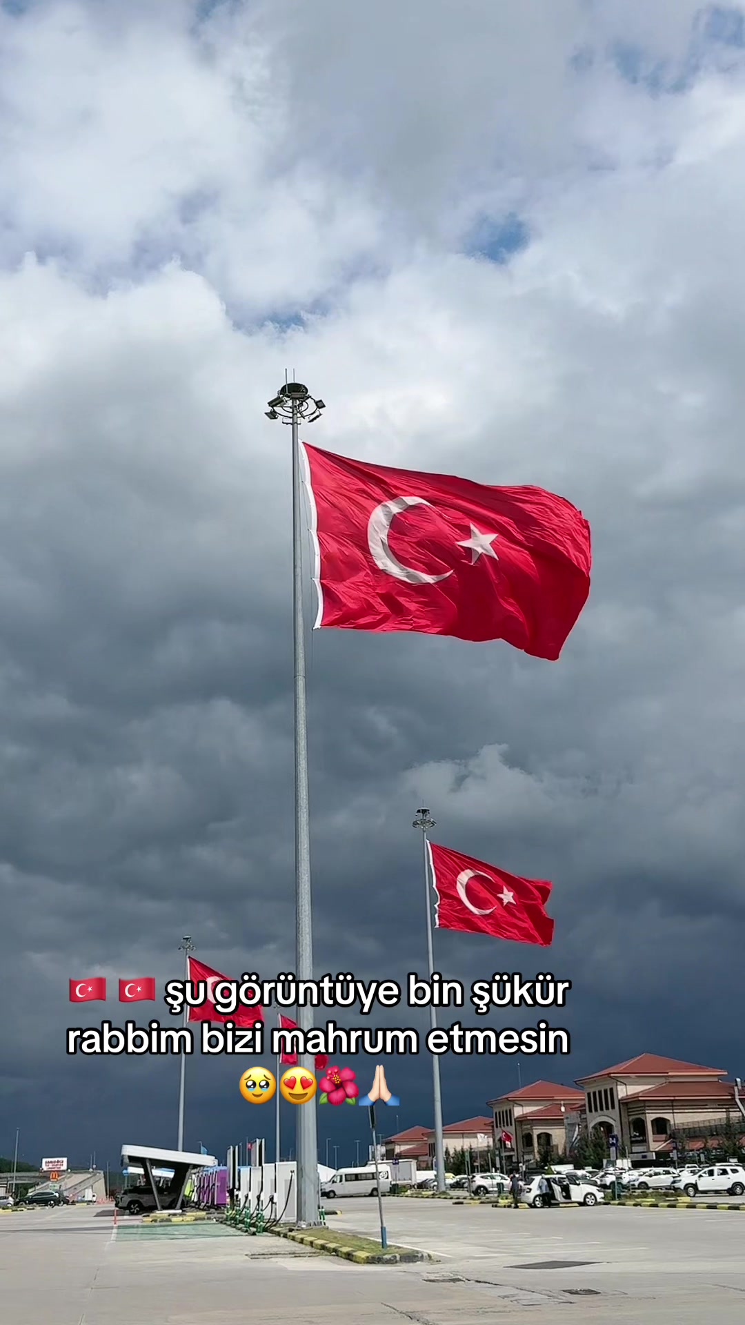 @Esranapıyo