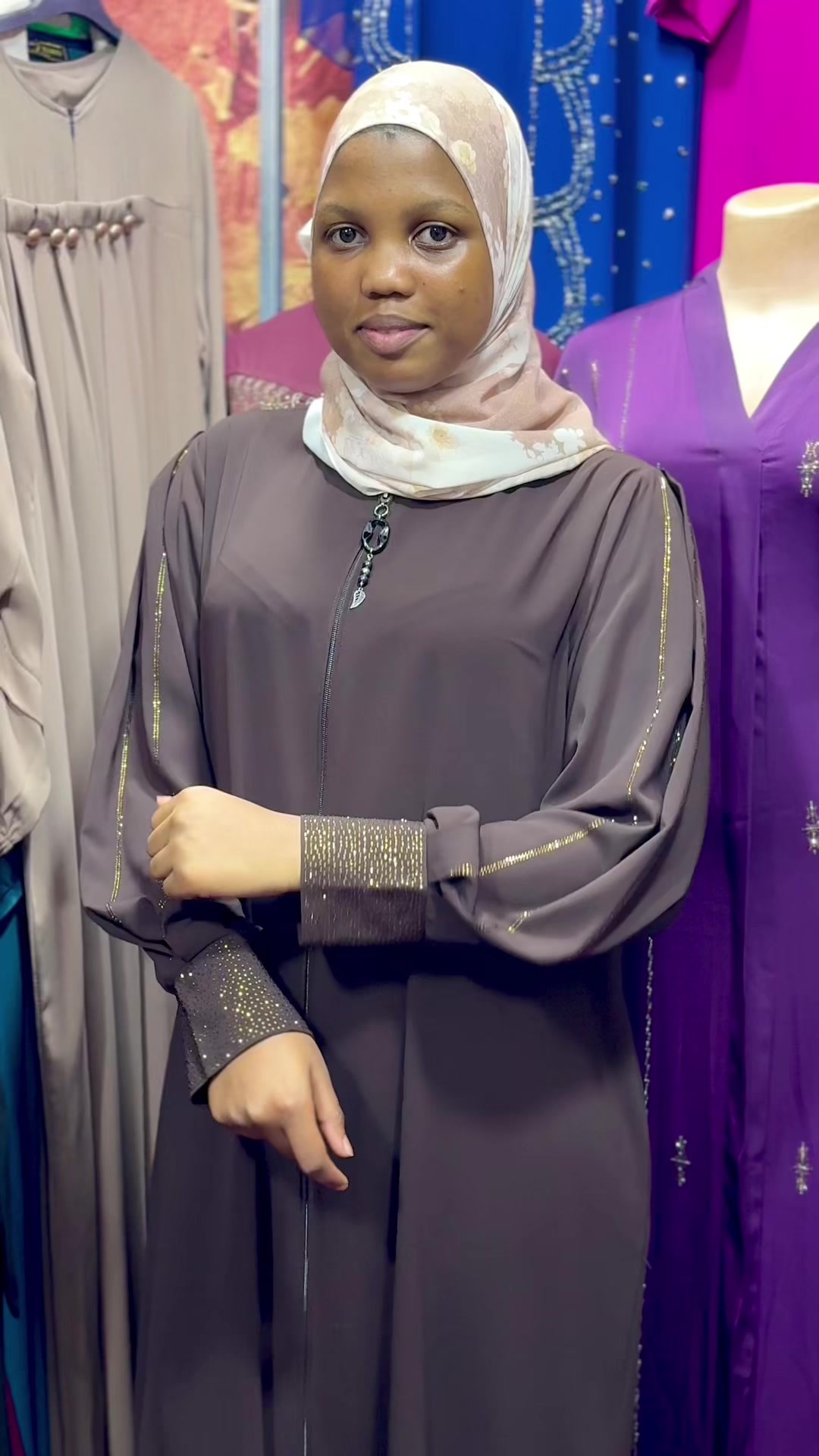 @Naj-moda ug 0702121539