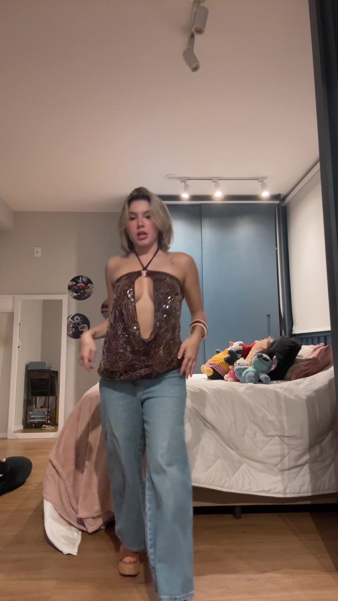 @letícia diniz