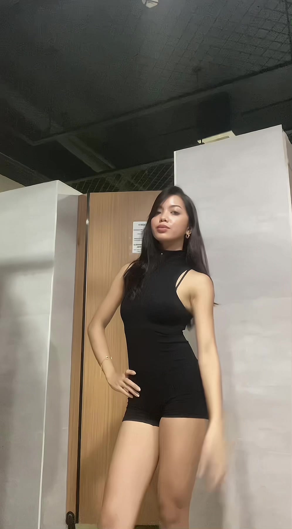 @gnelyelhsa_