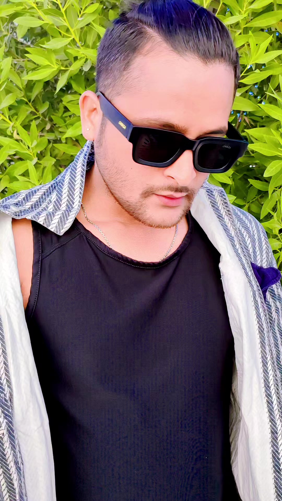 @Cool&Edgy vibe"