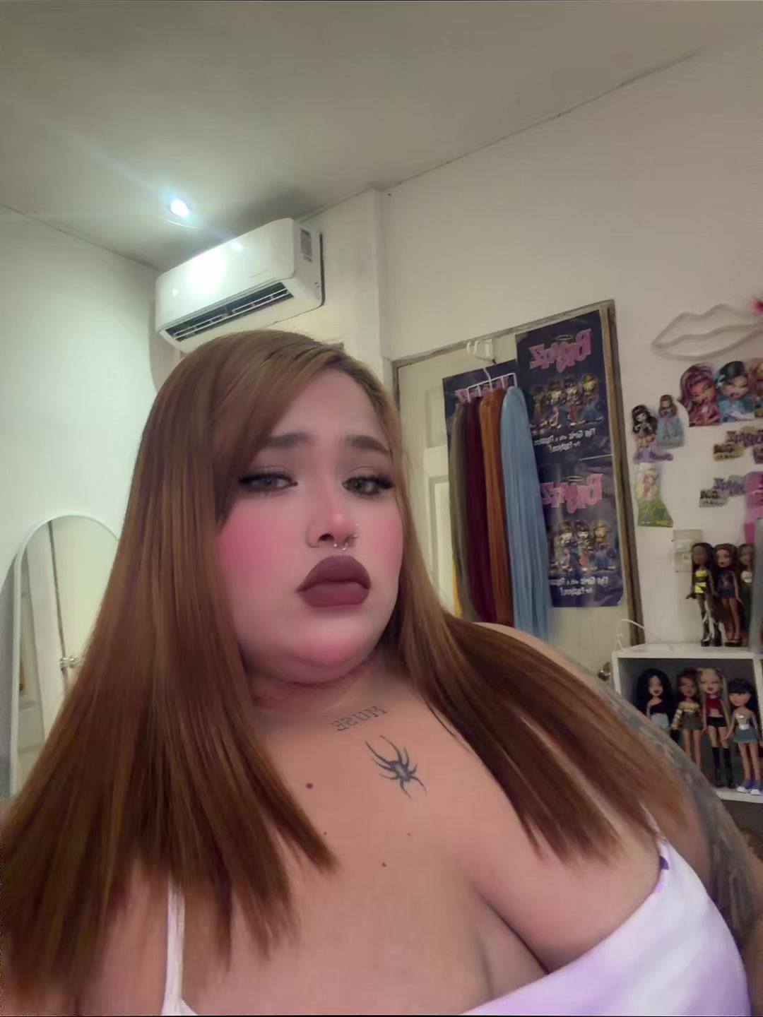 @Valeria Morales
