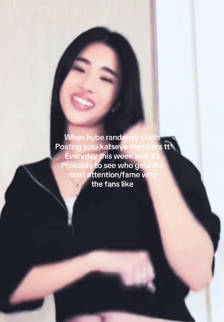 @✧༺ 𝓚𝓠𝓾𝓮𝓮𝓷 ༻✧
