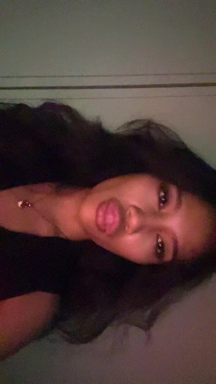 @Adriana