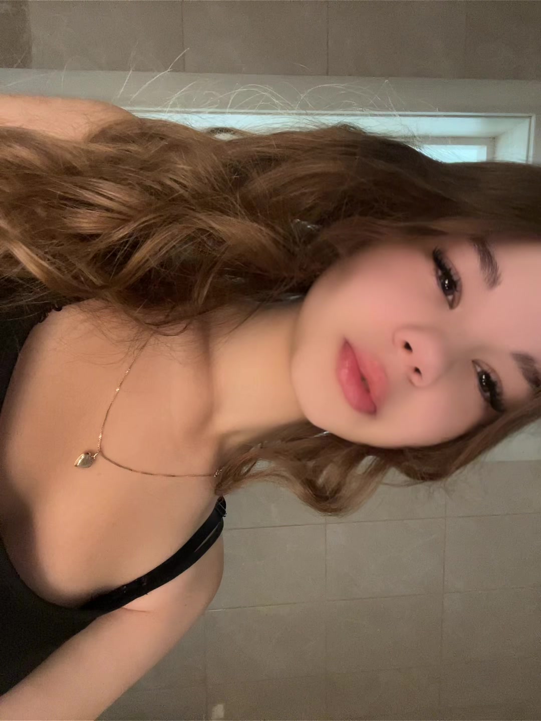 @Vikks💋