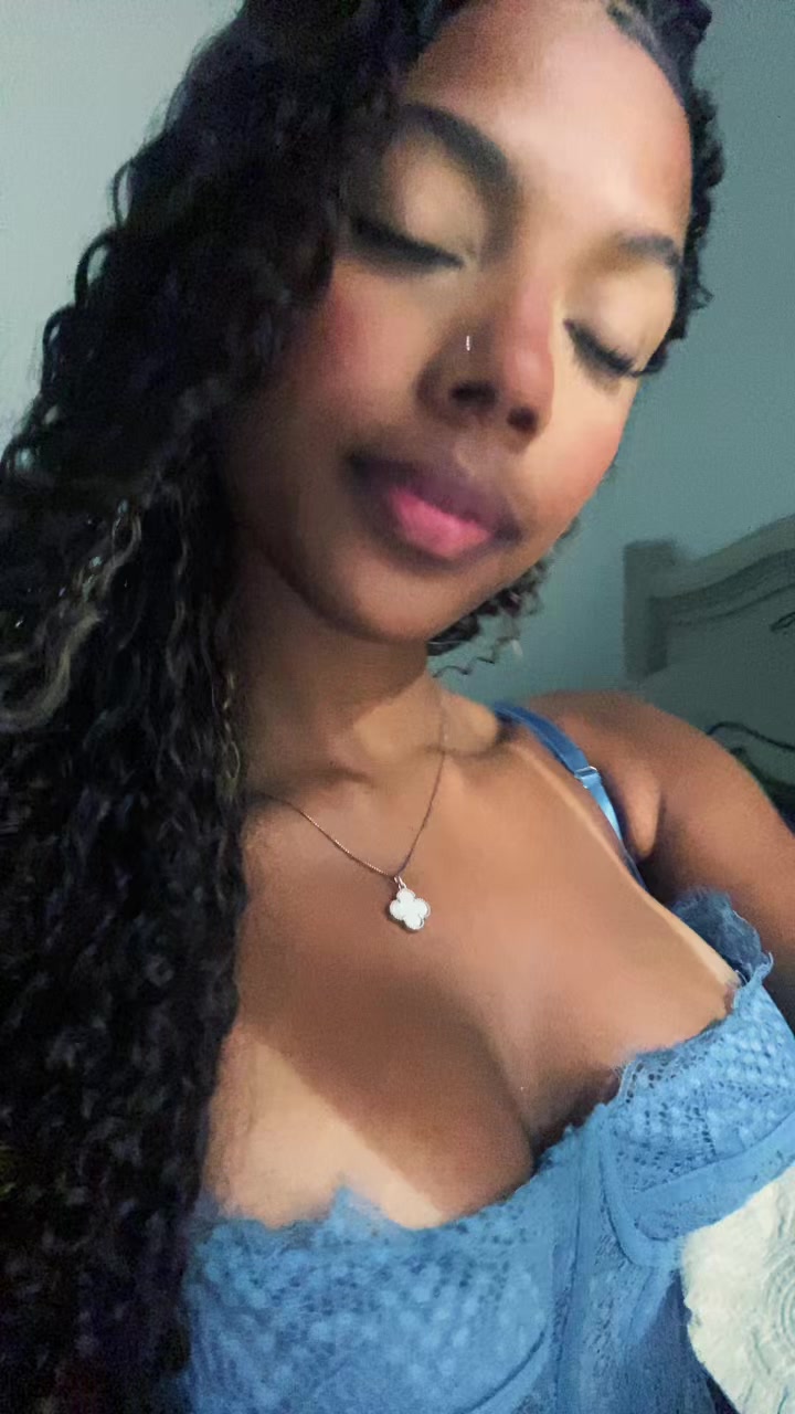 @livyasantos___