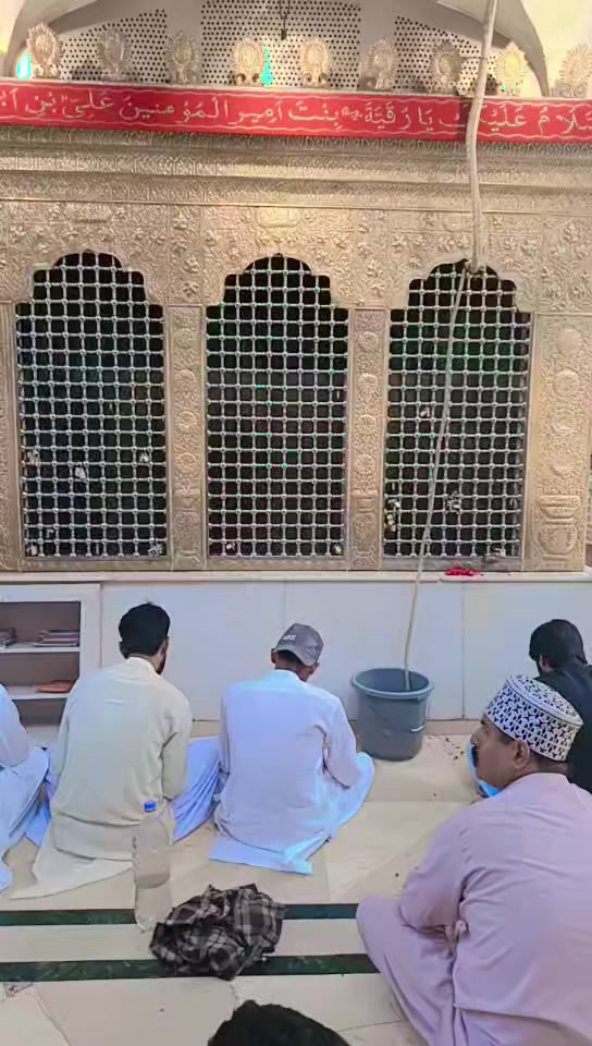 @Mari pyari Maa