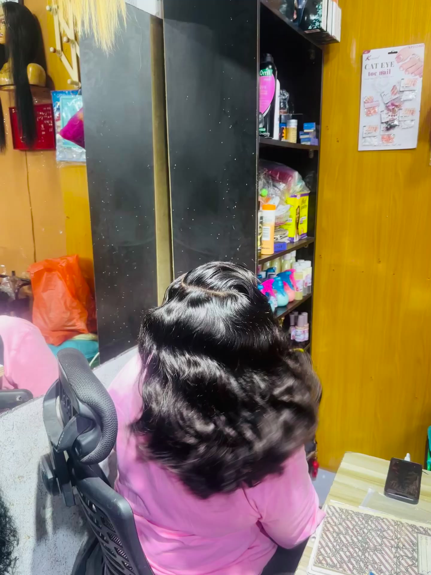 @PHYNAHAIRS OWERRI