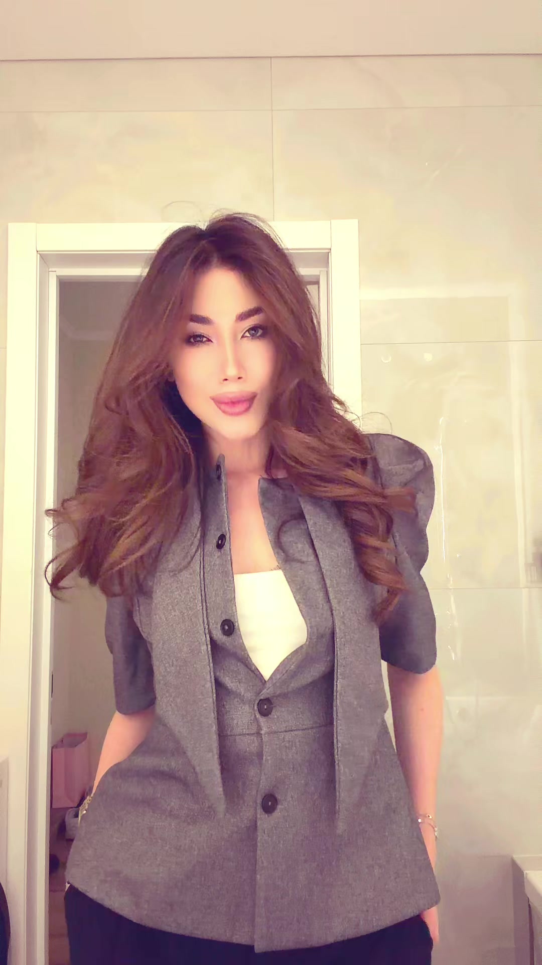 @Zhamilya Azilkhanova