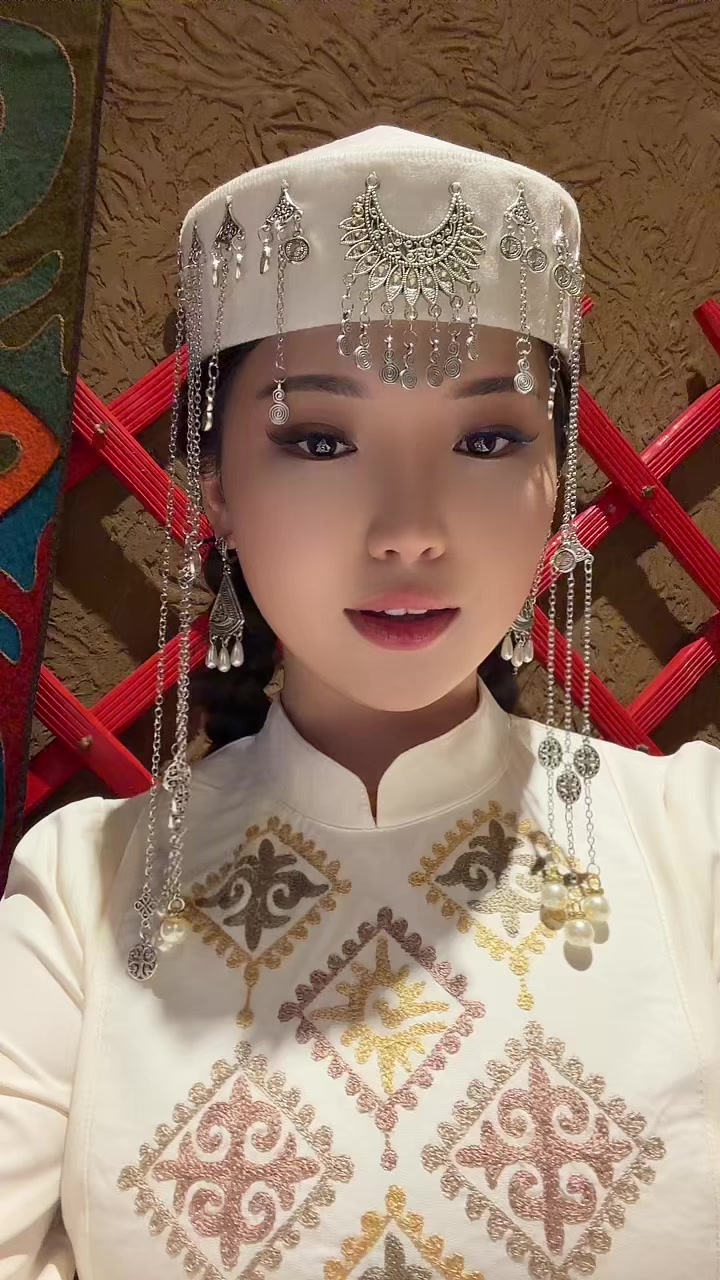@Азема🇰🇬
