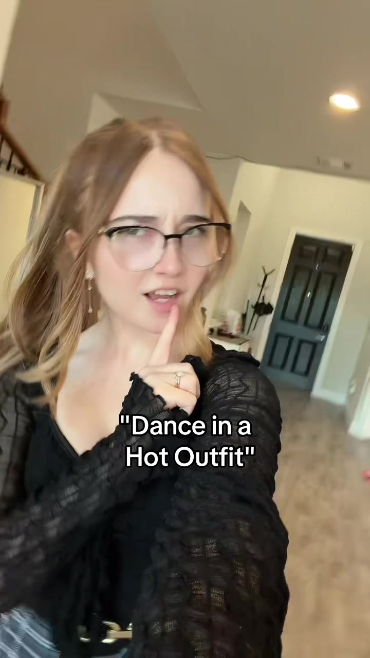 @Lyssaurora