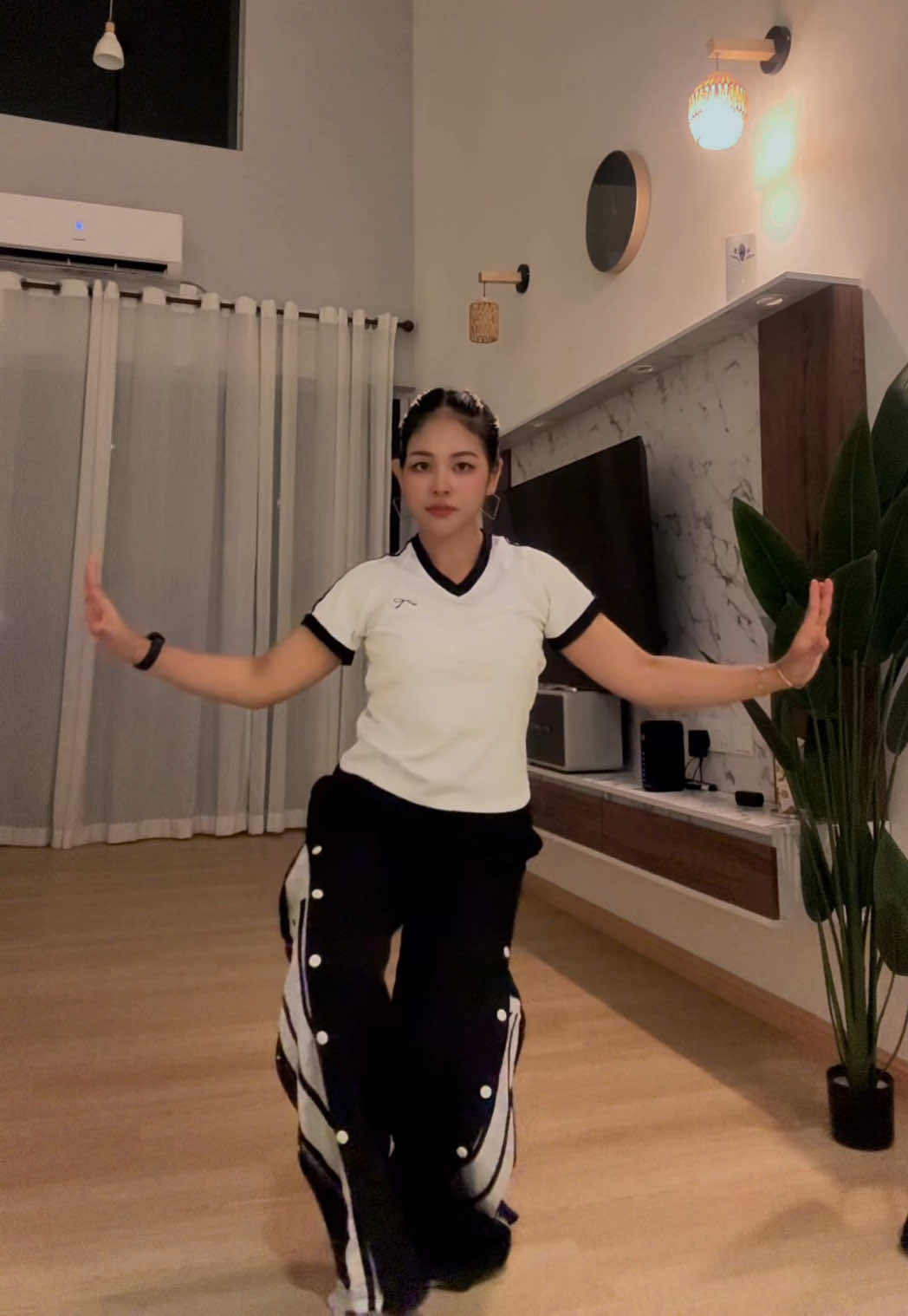 @DanceFlares 🩰