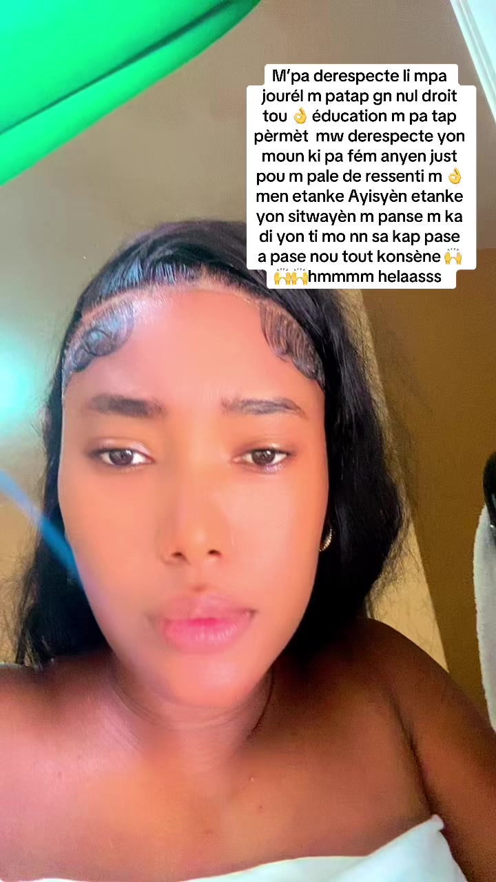 @Ashoolie.🎀