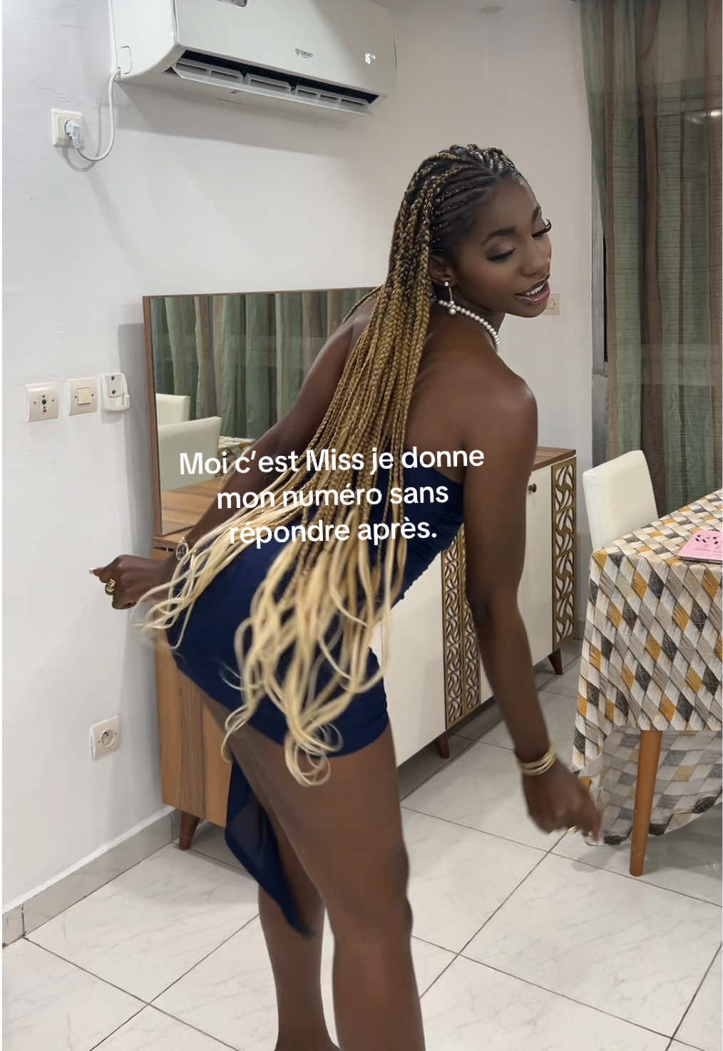 @Ashley_okili🇬🇦