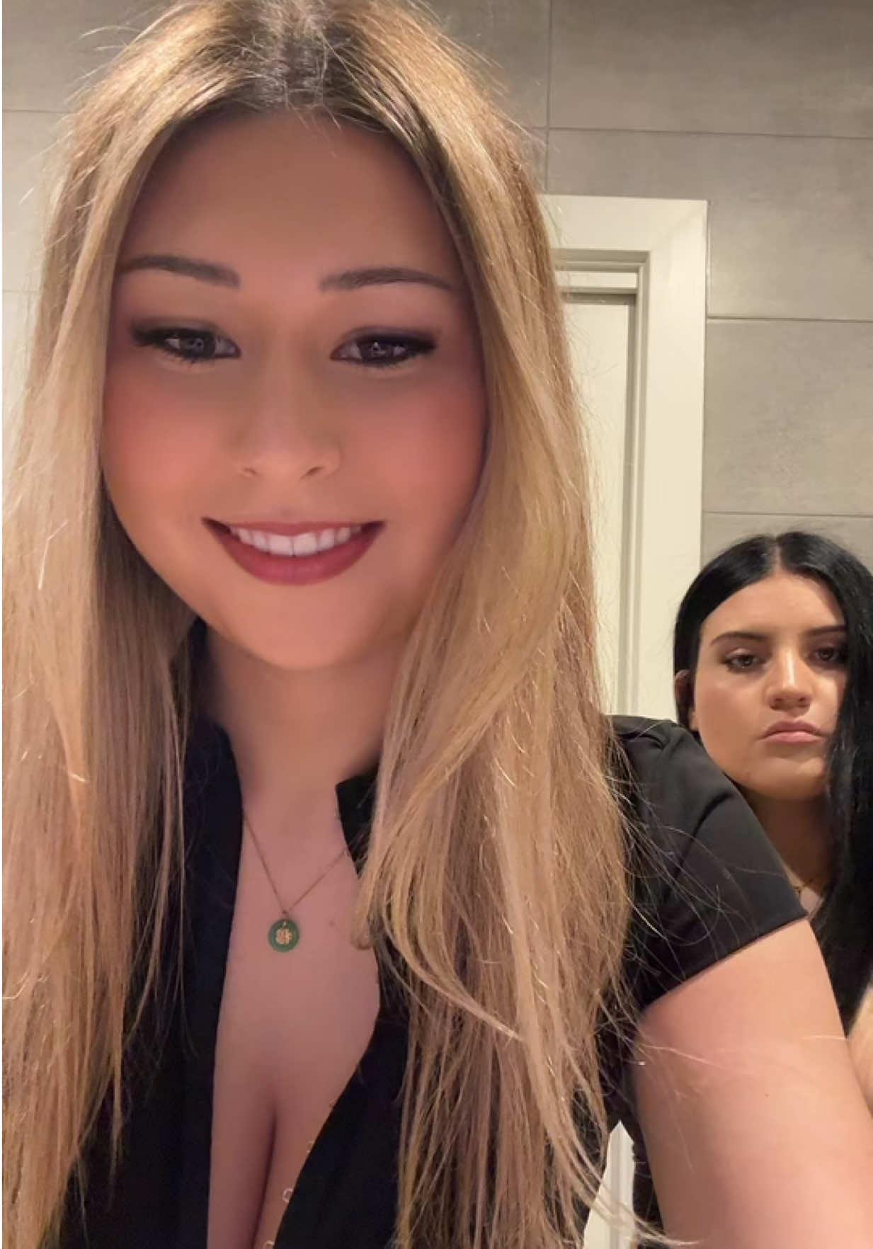 @jade