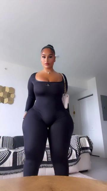 @Tribes of curvy women